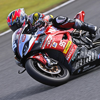 In 2019, he won the SST class in the Suzuka 8 Hours and won the 3rd place in the Sepang 8 Hours.
